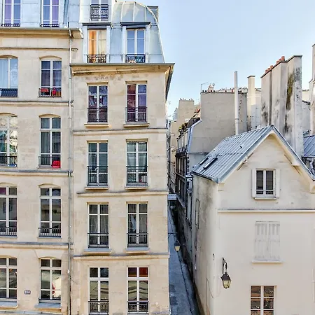 01 Loft Montorgueil Париж